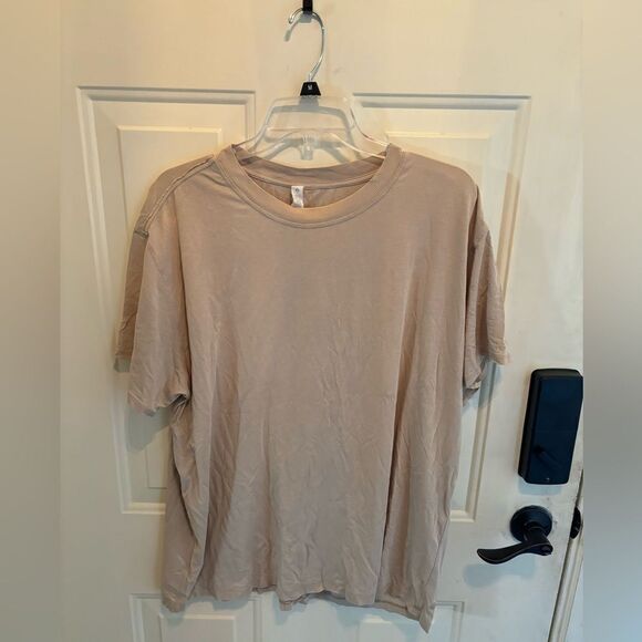 Lululemon Ashta Short Sleeve Tee Mojave Tan size 12 - Picture 3 of 4